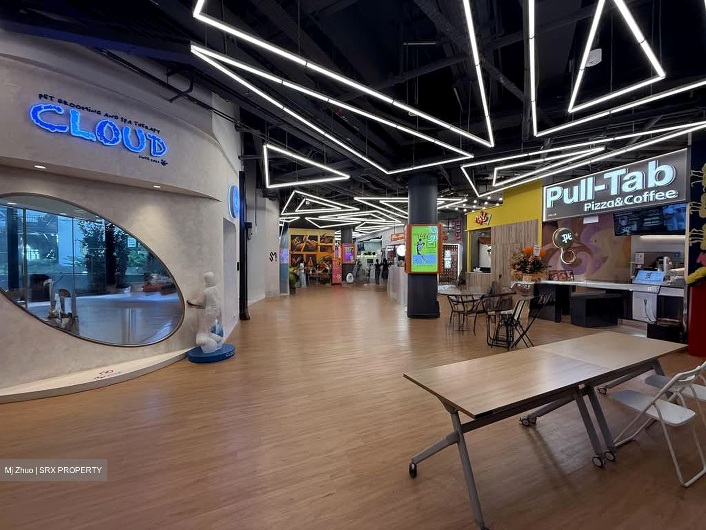 Scape (D9), Retail #592002531